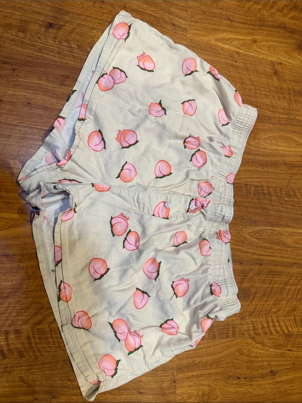 PINK Victoria's Secret Peach Print Lounge Shorts - Pink on Cream